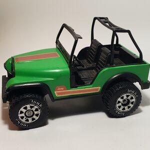 Vintage 1970s Tonka Green Jeep Toy Car